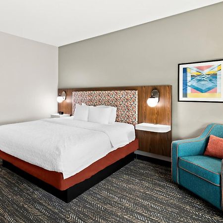 Hampton Inn لونغفيو المظهر الخارجي الصورة