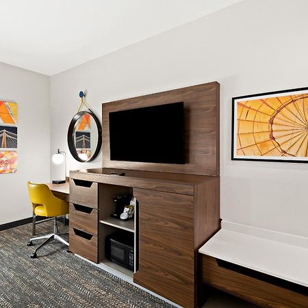 Hampton Inn لونغفيو المظهر الخارجي الصورة
