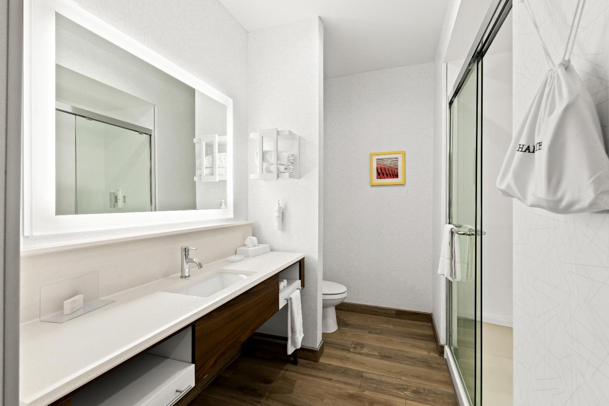 Hampton Inn لونغفيو المظهر الخارجي الصورة