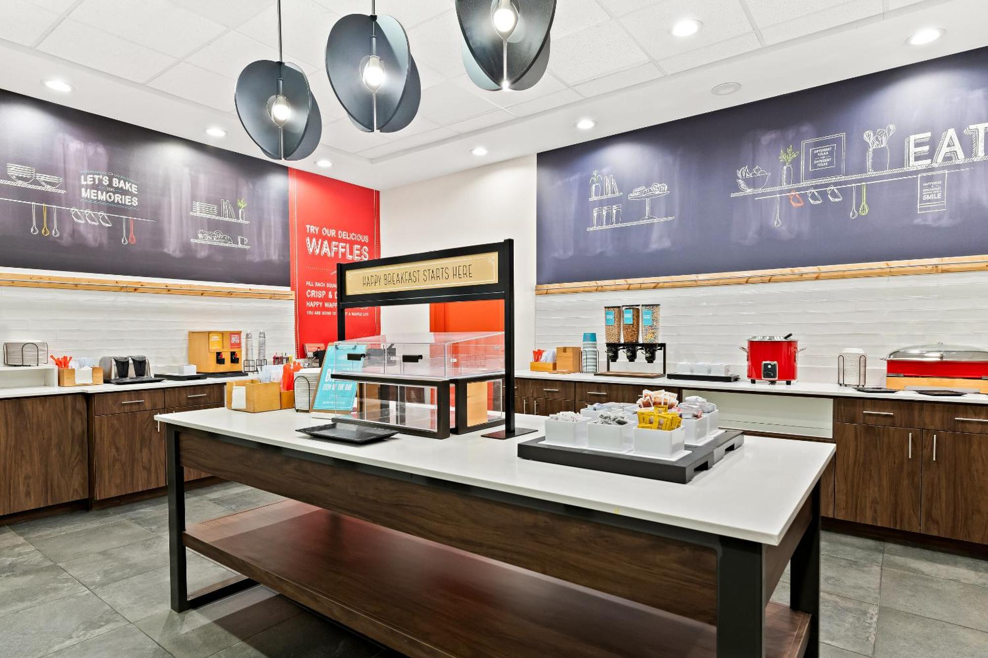 Hampton Inn لونغفيو المظهر الخارجي الصورة